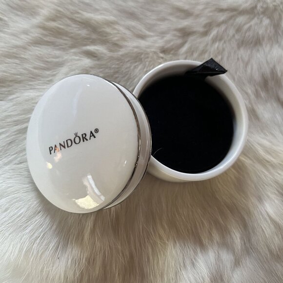 Pandora Bone China White Porcelain Jewelry Box Round Small Fits Trinkets - Picture 2 of 7